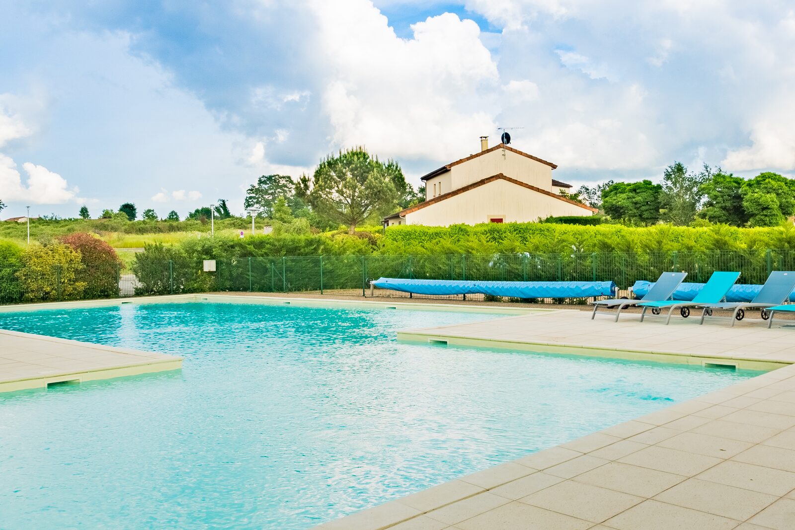 Swimming pool Les Forges Villas