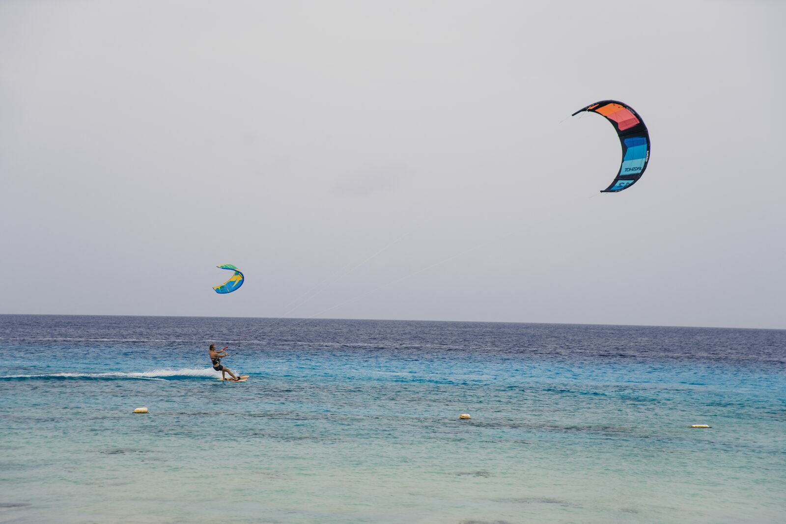 Praticar kitesurf em Bonaire