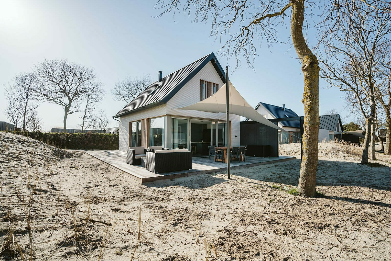 Seaside holiday home for 6 people