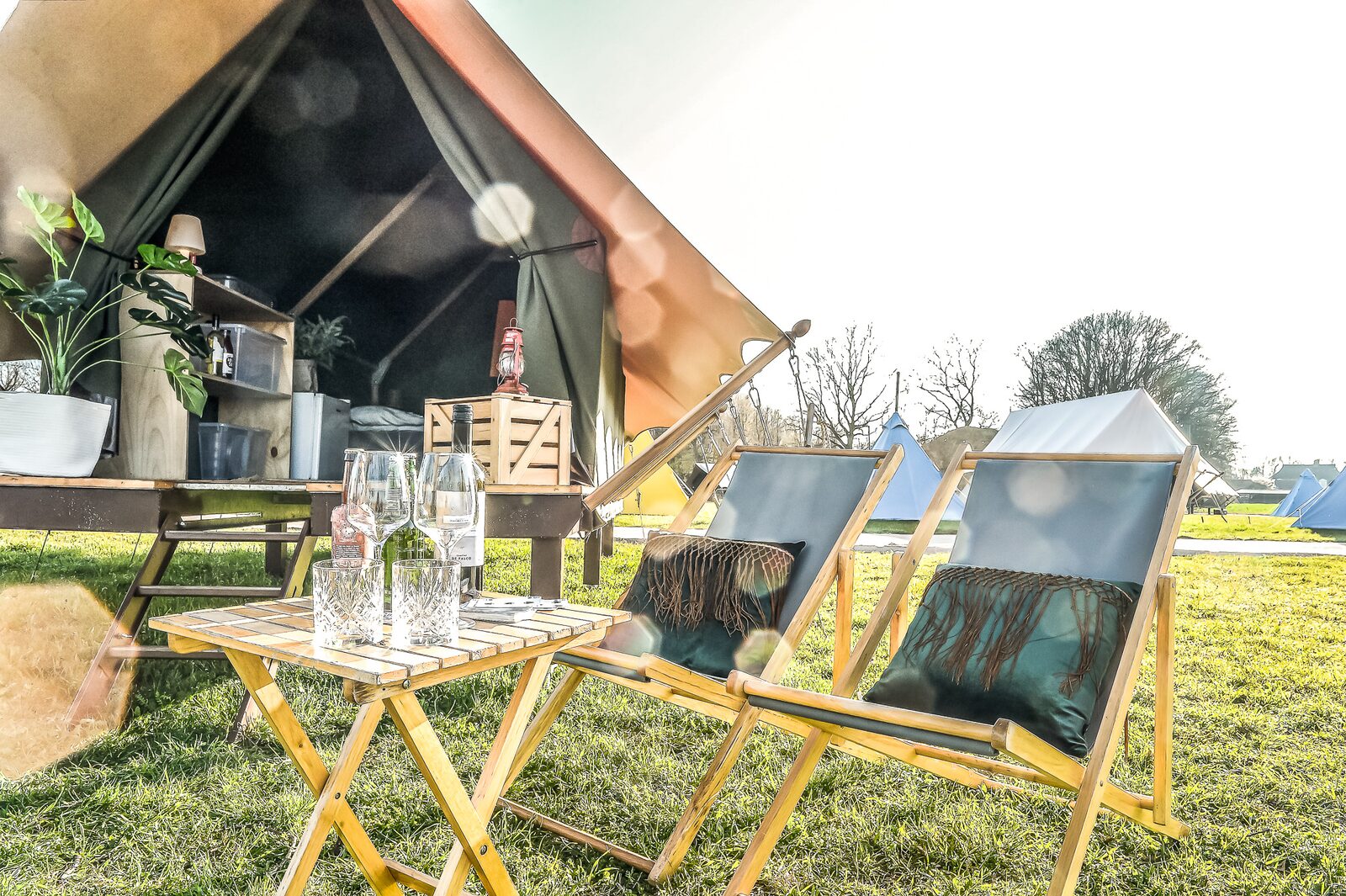 Pop-up glamping