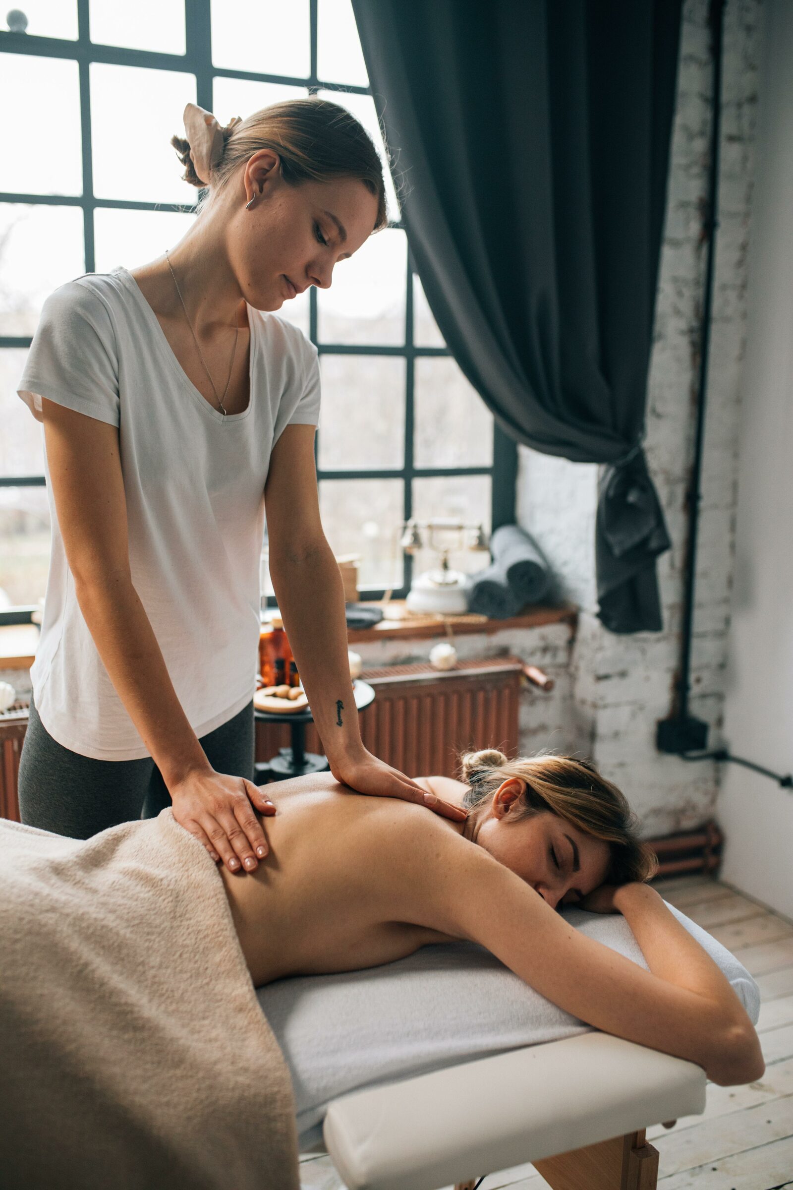 NEW: Massage parlor