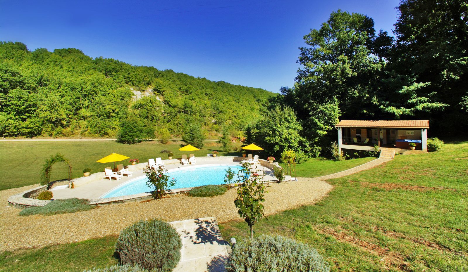 Kleinschalig vakantiepark la Nouvelle Source in Dordogne, Frankrijk