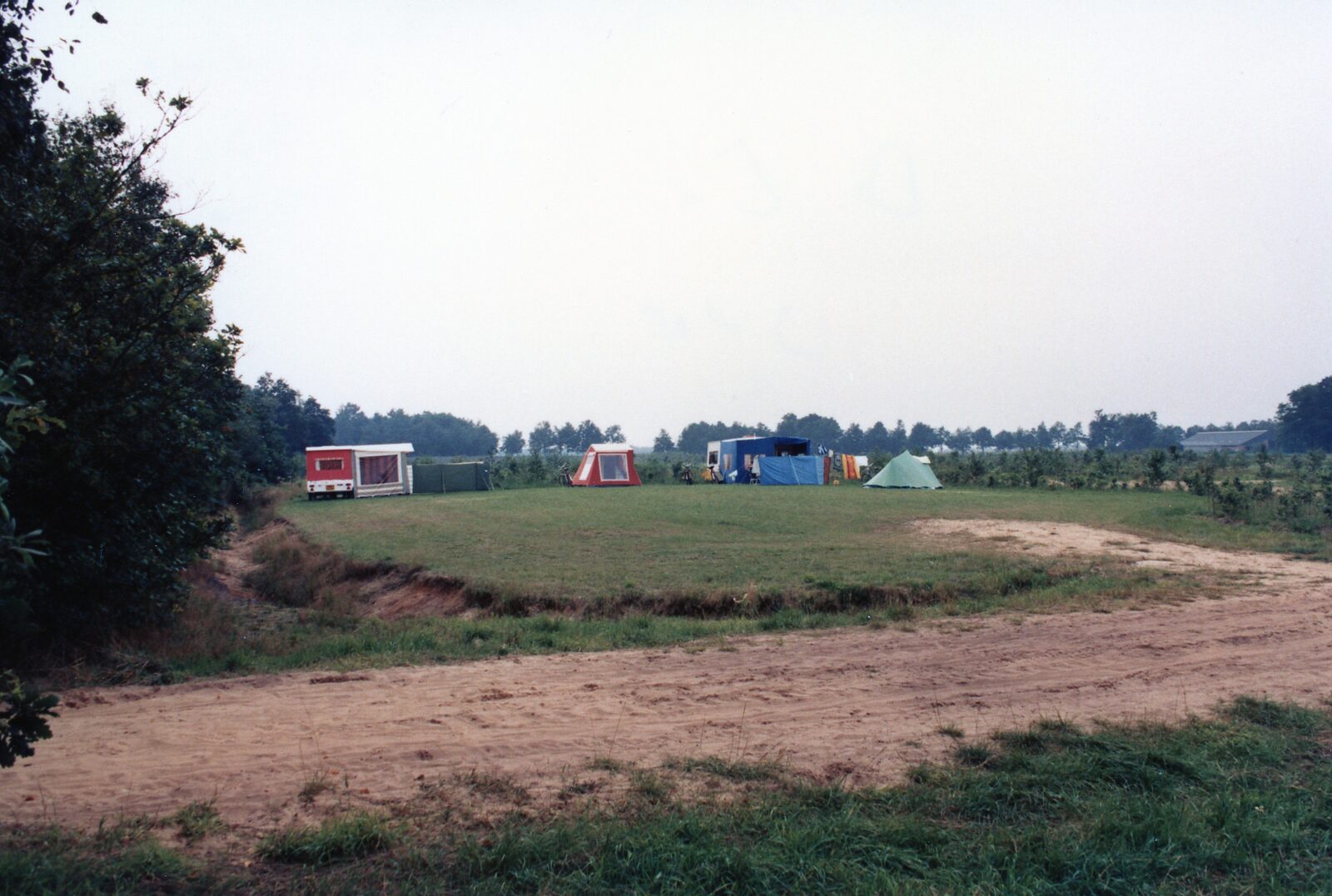 nieuwe kampeerveld voormalige grond Meems