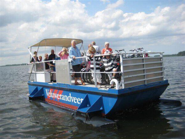 Bicycle ferry
