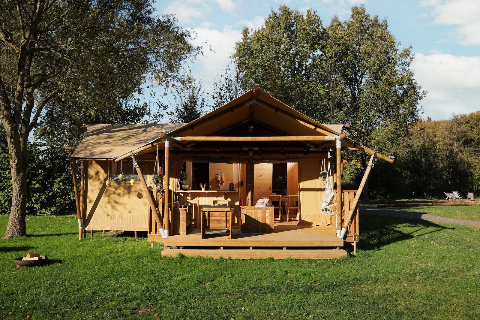 Glamping und Tiny Houses