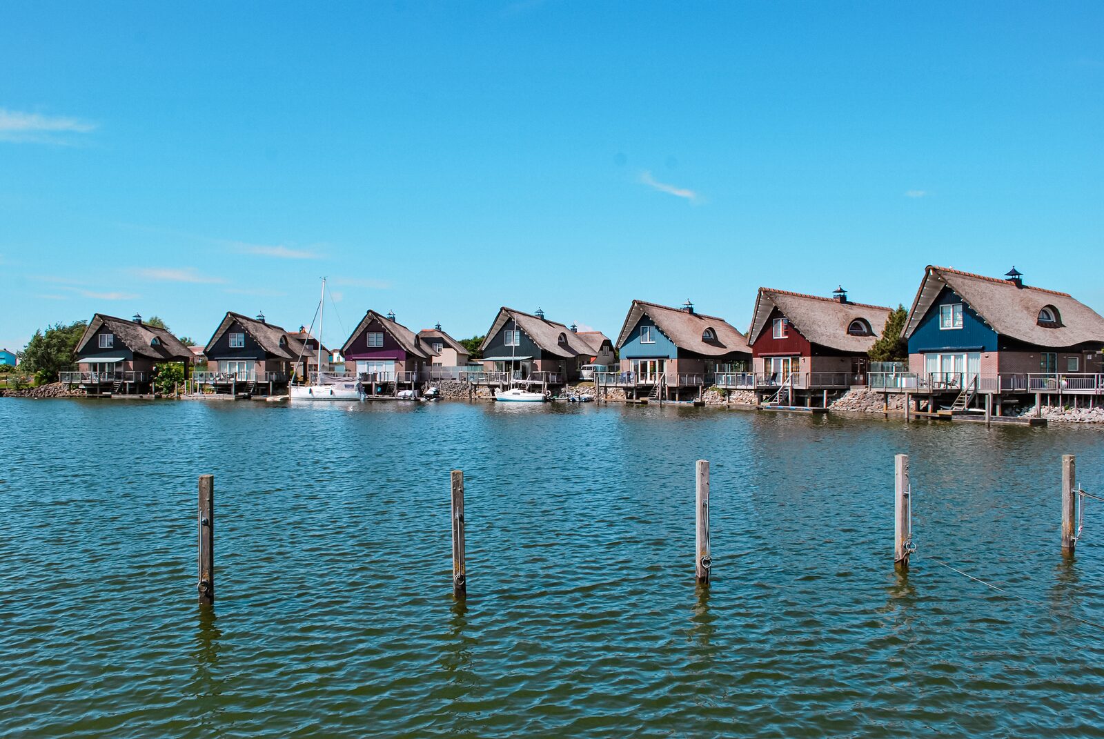 Ferienhaus am IJsselmeer mit Bootssteg