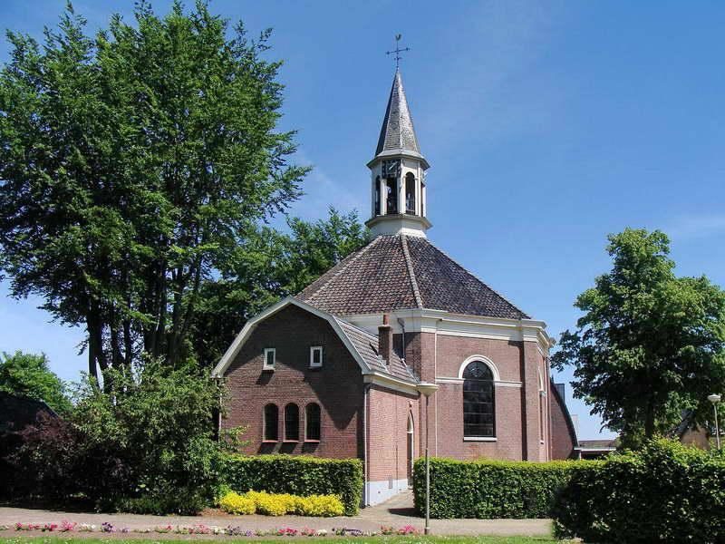 Reformed church Veessen