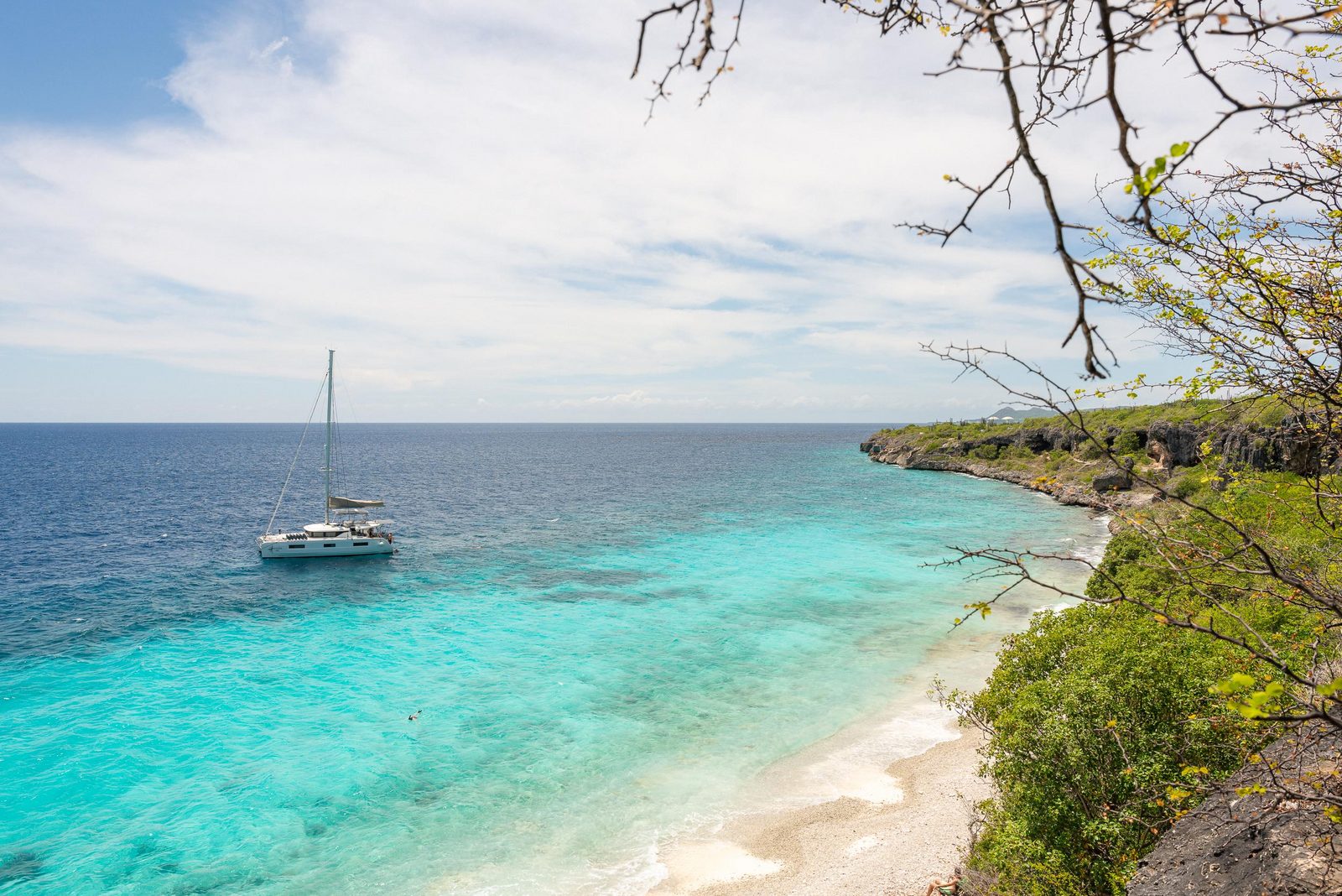 Bonaire is the ideal island to enjoy your vacation, including a stay with the kids. After all, Resort Bonaire is a child-friendly resort. Read more about our resort.