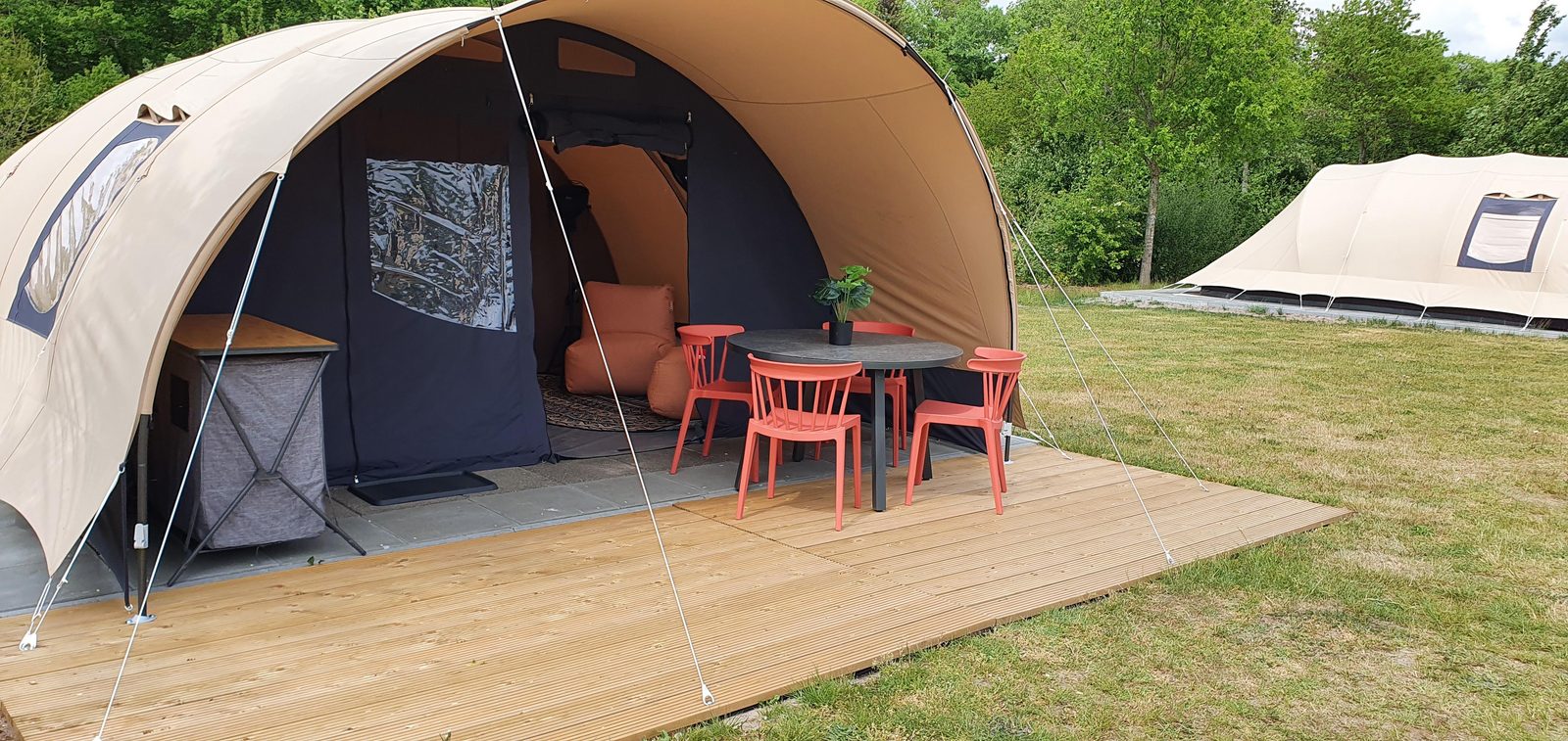 Heerlijk kamperen in onze ingerichte tenten