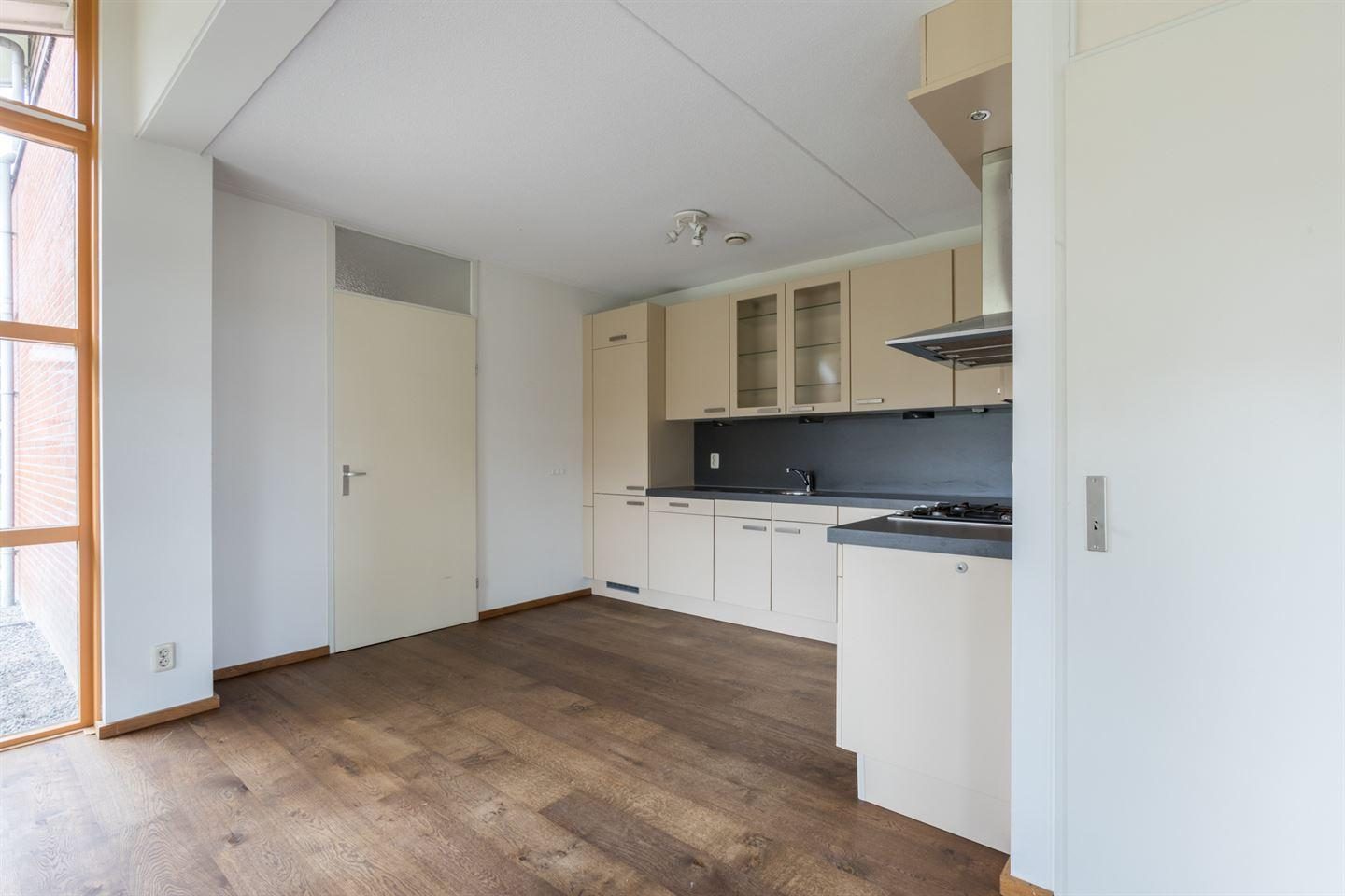 Riante 6-persoons woning keuken
