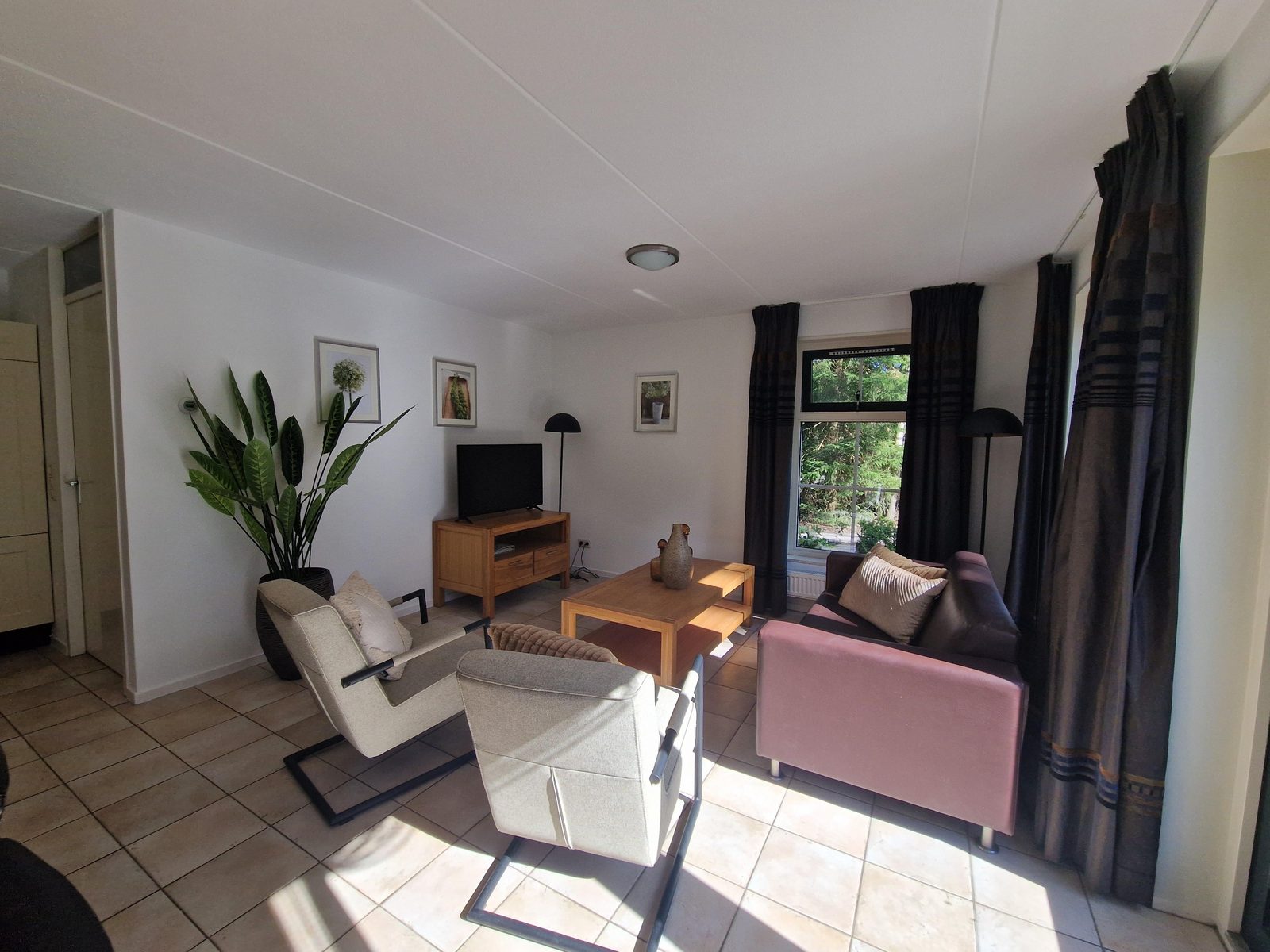 Scherpe prijs  voor deze  8 persoons Turfhoeve 331