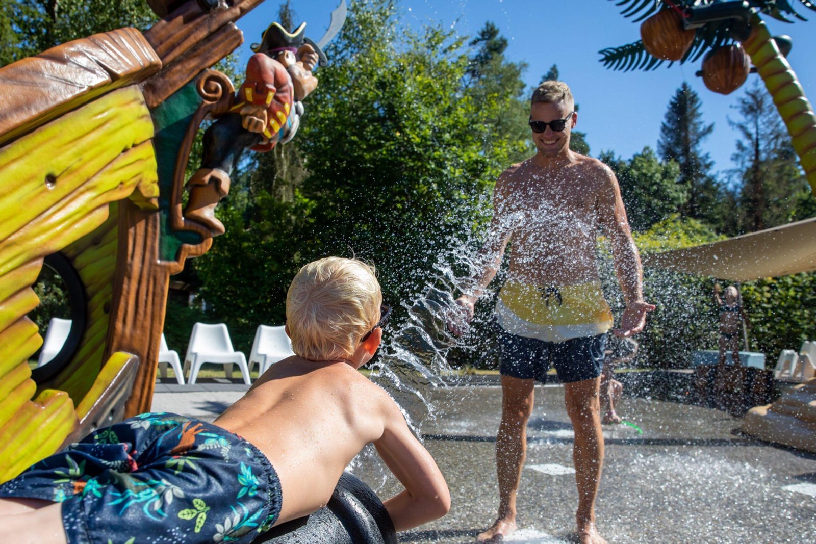 Outdoor pool & water spray park