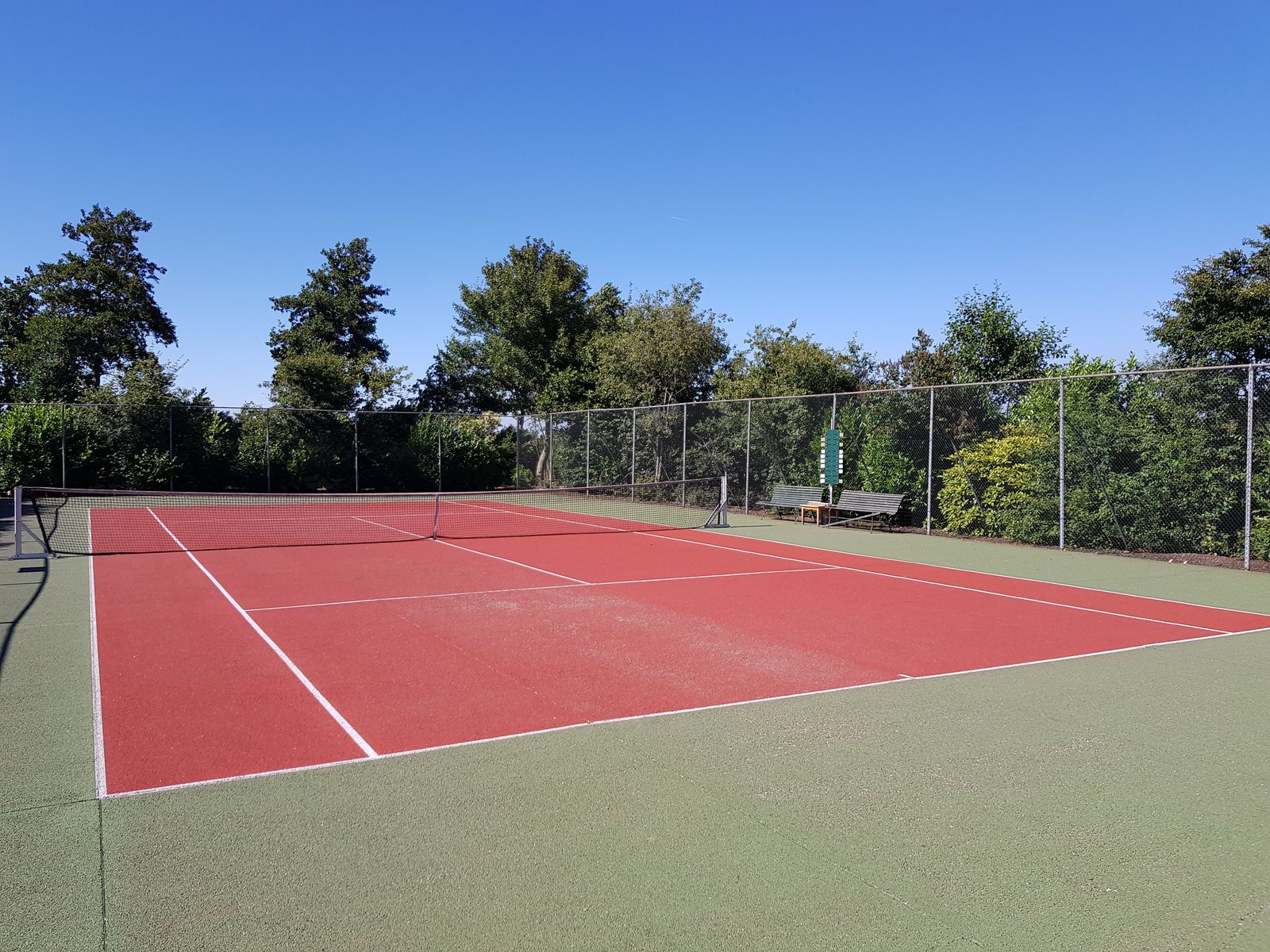 Tennisplatz Park Wijde Aa