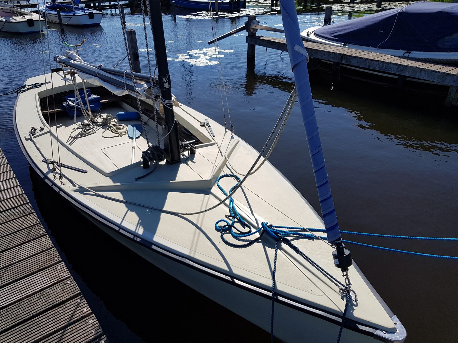 Sailboat rental for guests