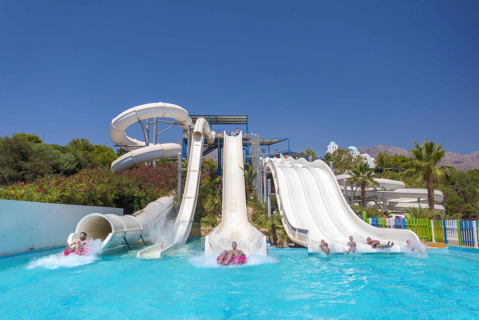 Waterslides in Aqua Natura Benidorm