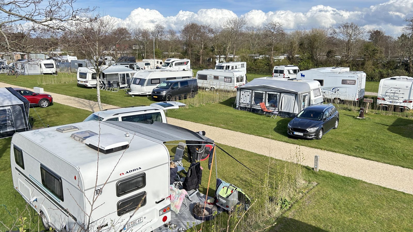 Unsere geräumigen Campingstellplätze