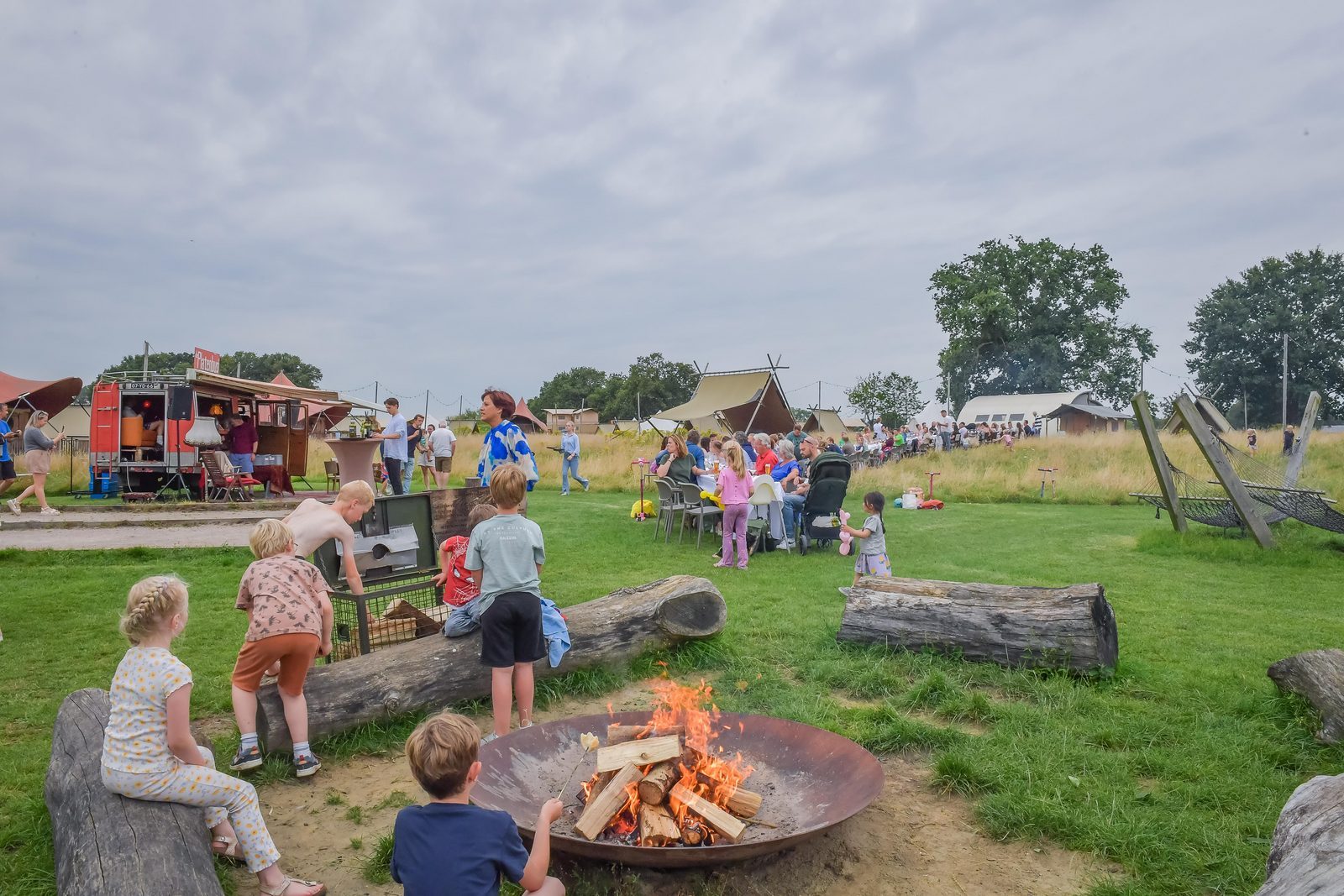 De langste campingtafel van Nederland