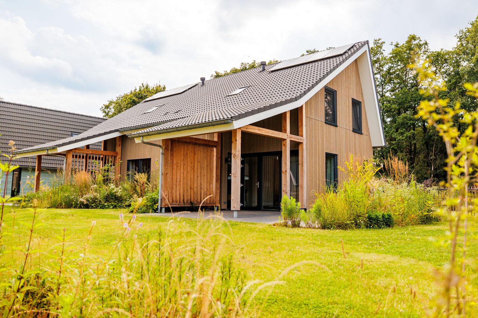 Luxe Ferienhaus mit überdachte Terrasse  | 407