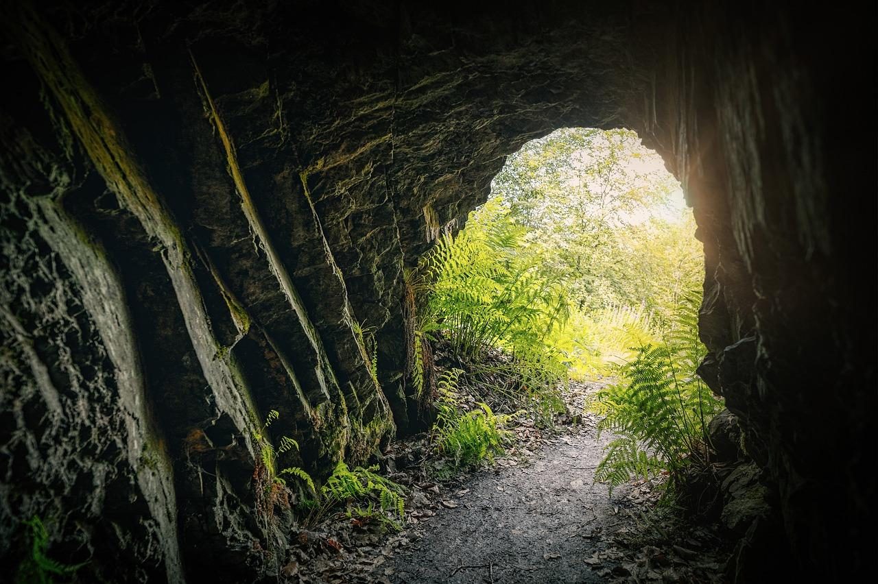 Activités dans les grottes