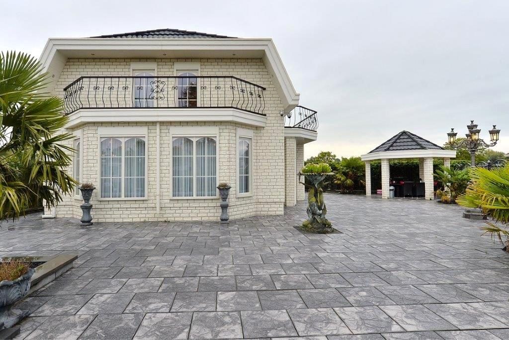 luxe villa met bovenverdieping incl. eigen grond op kavel RT3-31, uniek object op het park!!