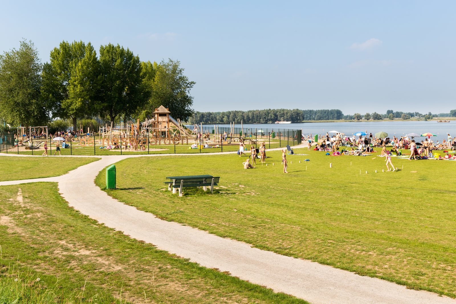 Recreation area De Neswaarden