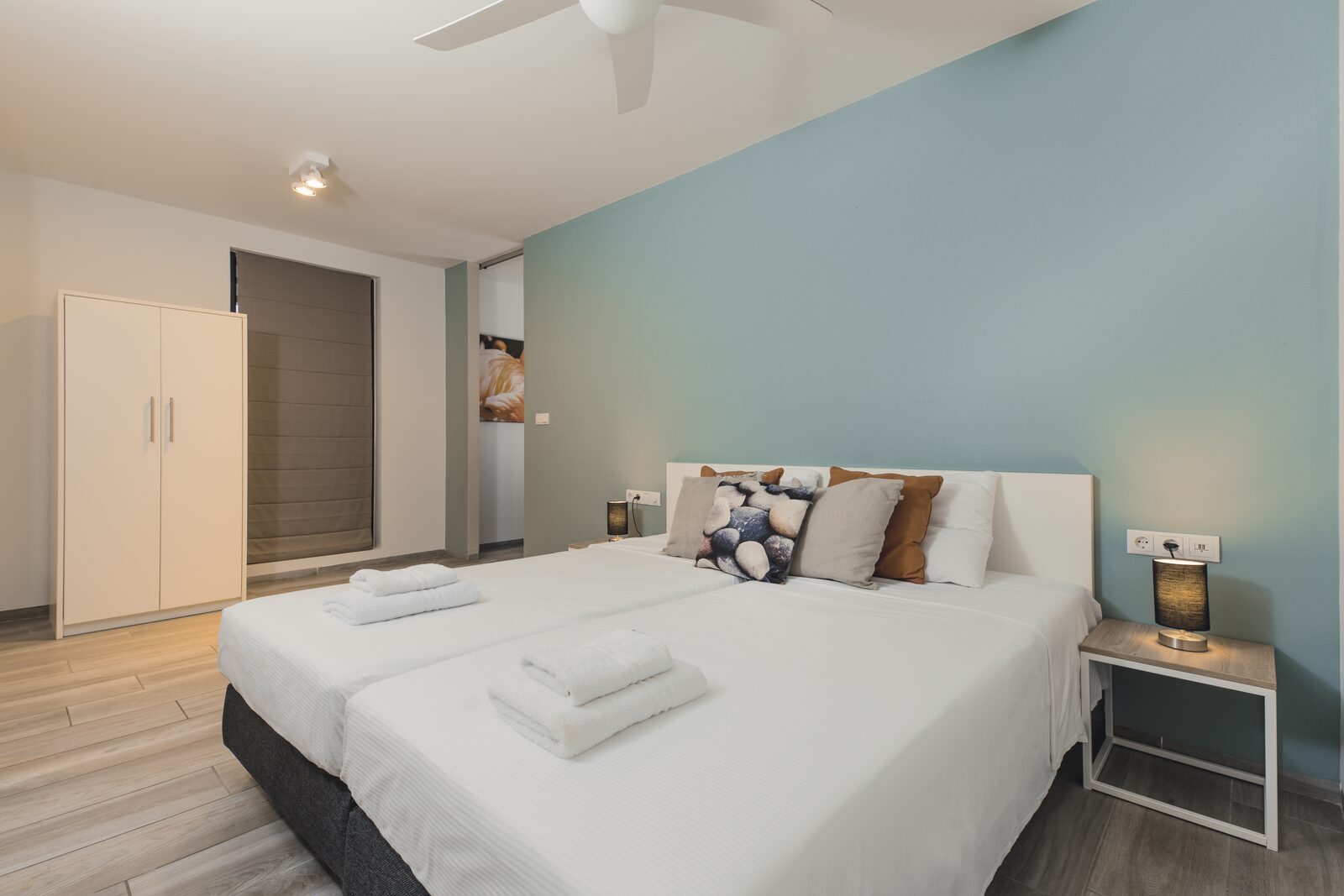 Voudriez-vous passer des vacances à Bonaire ? Le Resort Bonaire propose des appartements très spacieux dans un bel hôtel. 