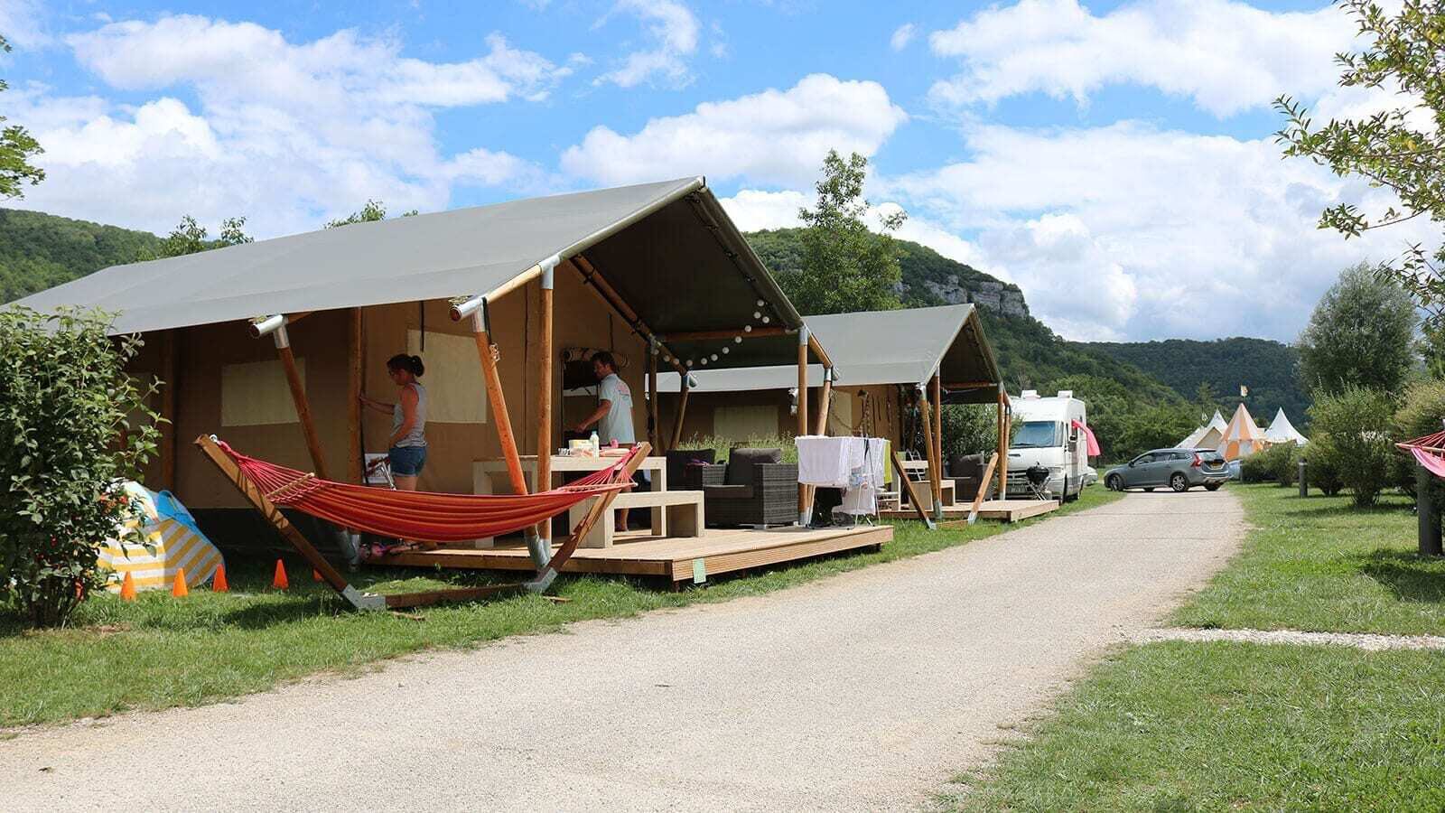 Camping - La Roche d'Ully