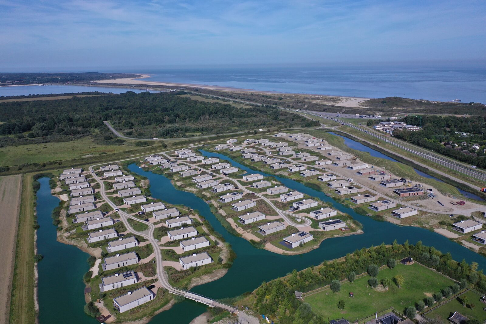 Luxus Villen De Groote Duynen am Strand