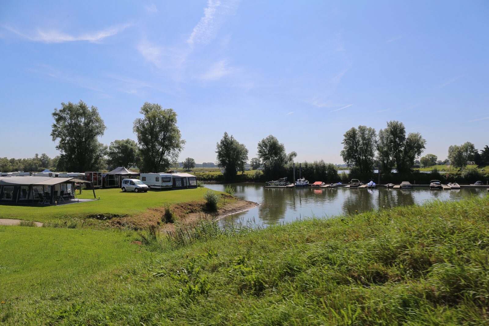 Moorings Marina | De Scherpenhof