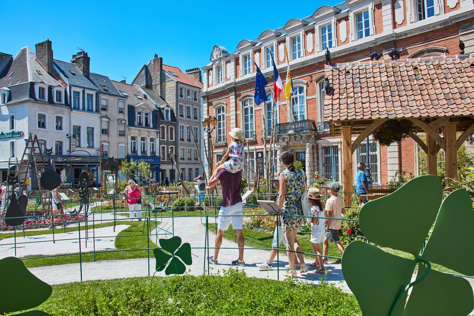 What to do in Boulogne-Sur-Mer according to our 3 experts?