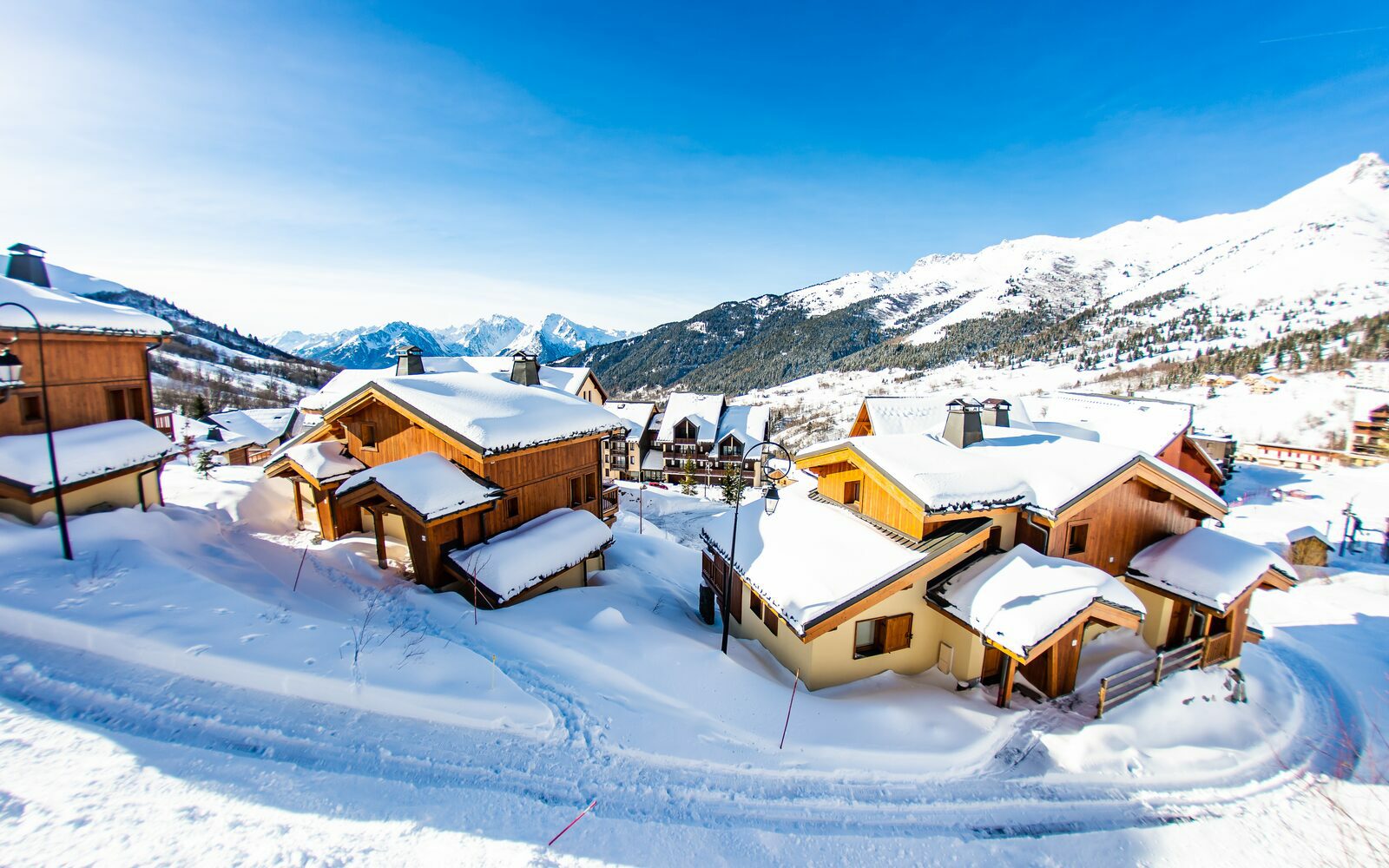 Chalet/flat on the pistes