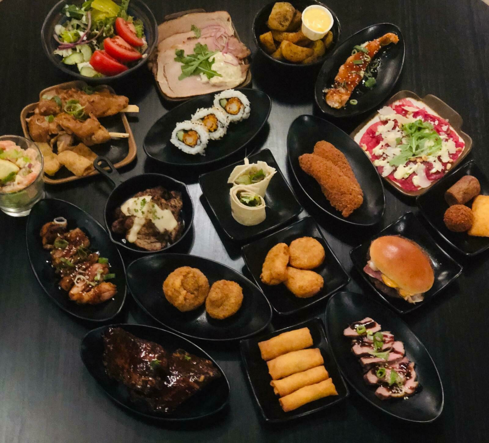 Voor het hele gezin box | €52,50 (voor 4 personen) Voor het hele gezin box | €52,50 (voor 4 personen)
