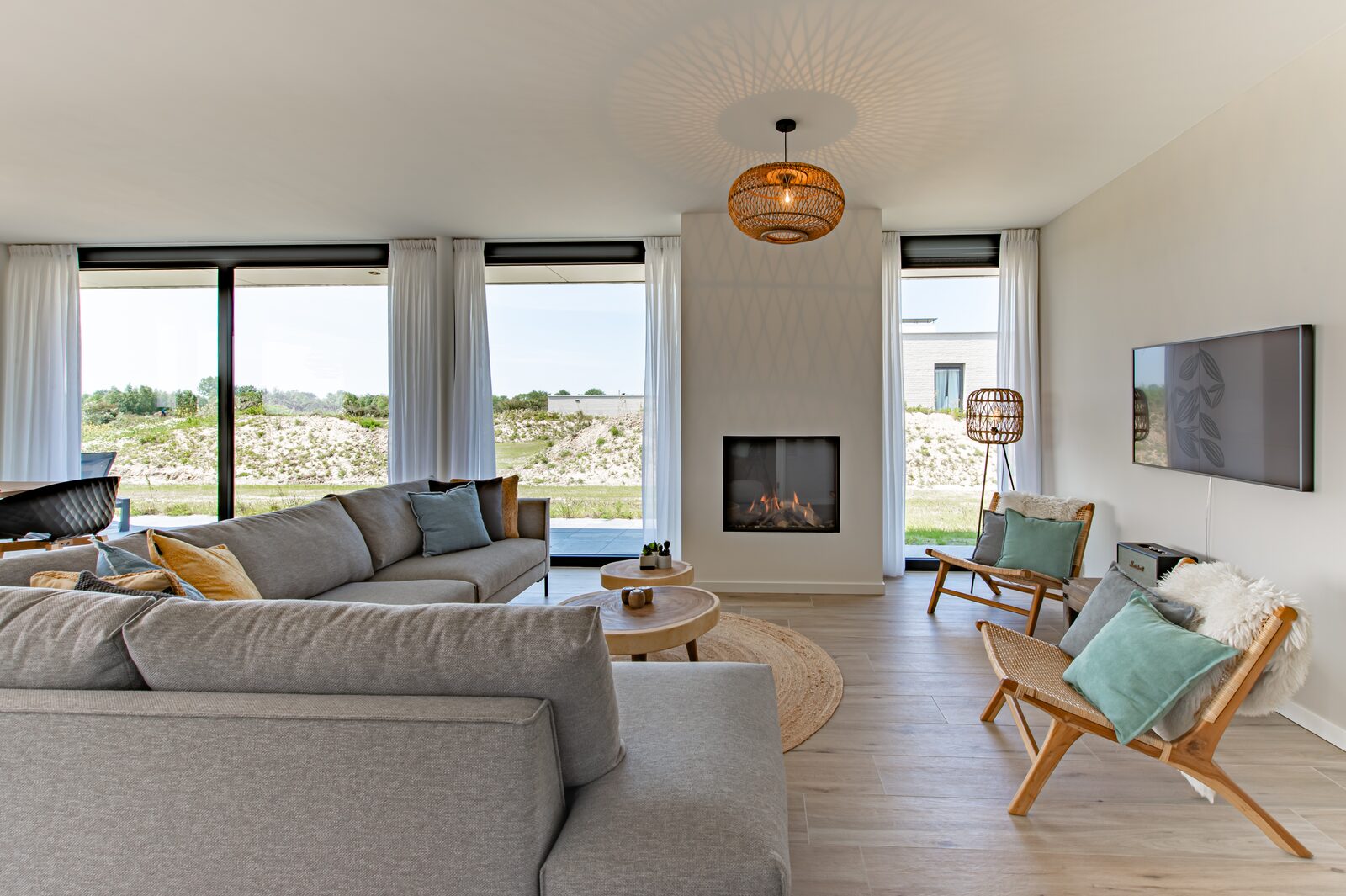 Luxury holiday villa for 8 persons in zeeland