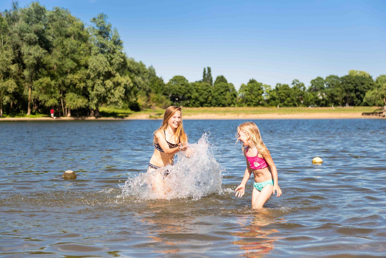 Recreational lake Holiday Park Het Esmeer